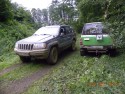 Jeep i Suzuki ubłocone