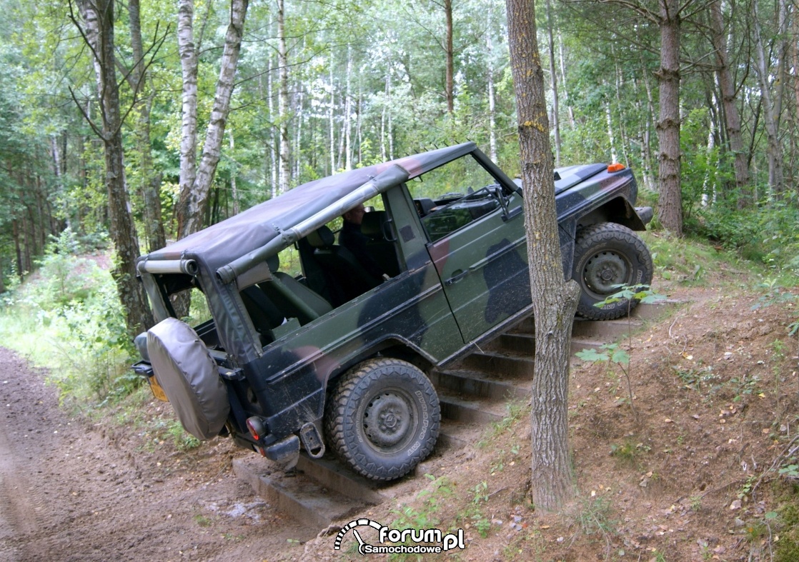 Mercedes G Wolf 250GD Muzeum Techniki Wojskowej "GRYF"