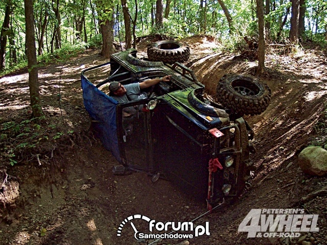 Off Road 4X4 Truck Whoops Rollled 4X4