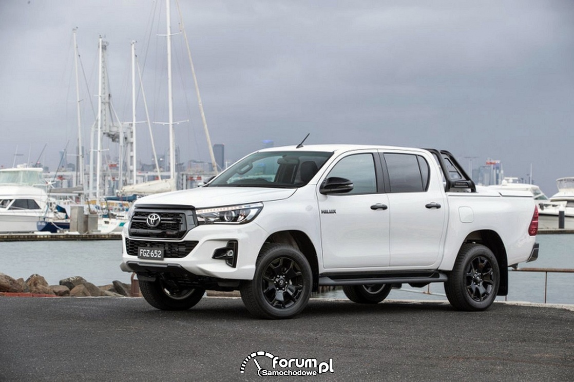 Toyota Hilux Rugged X, Rogue i Rugged