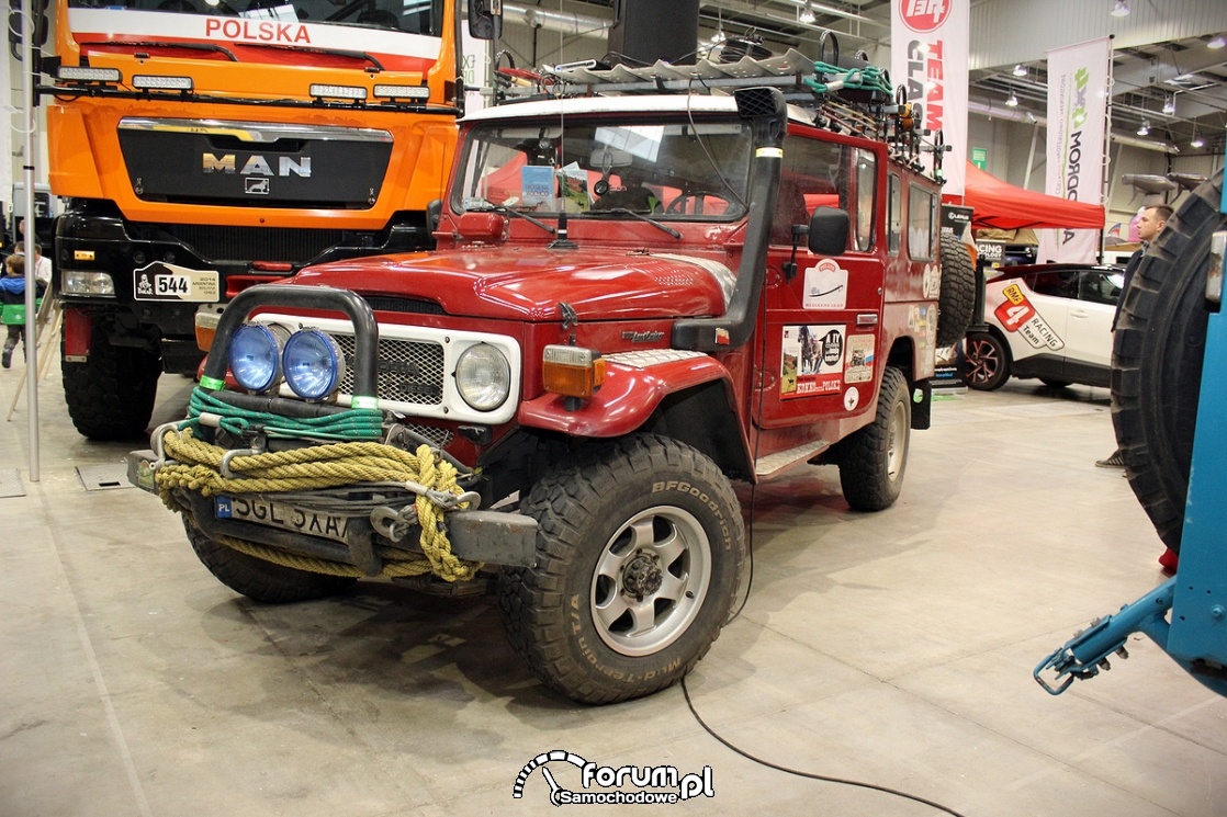 Toyota Land Cruiser (J40)