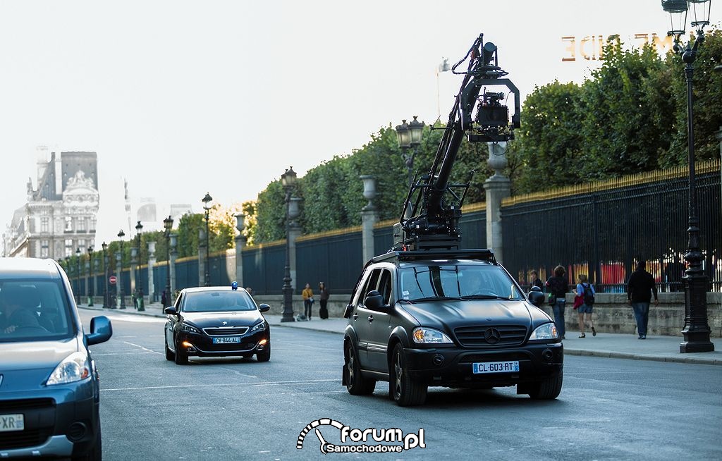 Nowy Peugeot 308 w najnowszym filmie Luca Bessona "LUCY"