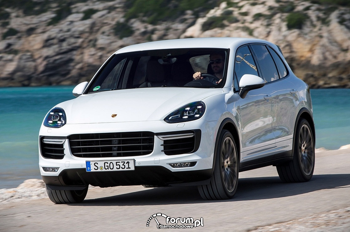 Porsche Cayenne GTS Turbo