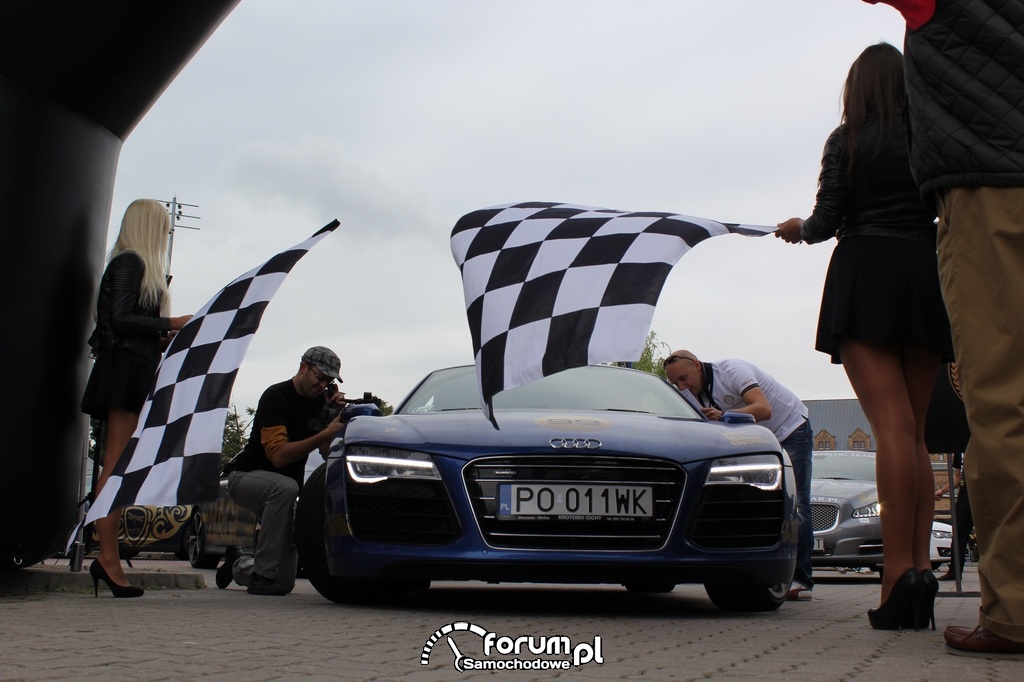 Audi R8, przód, LED