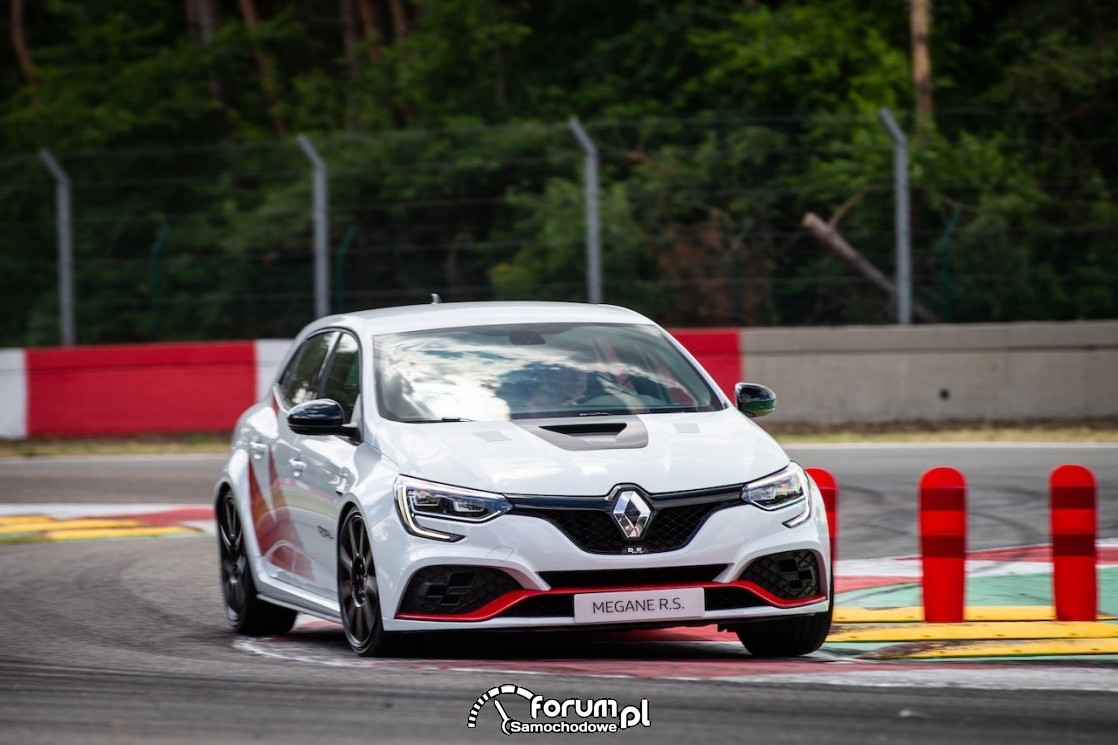 Renault Megane RS Trophy