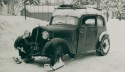 Skoda Popular wyposażona w narty