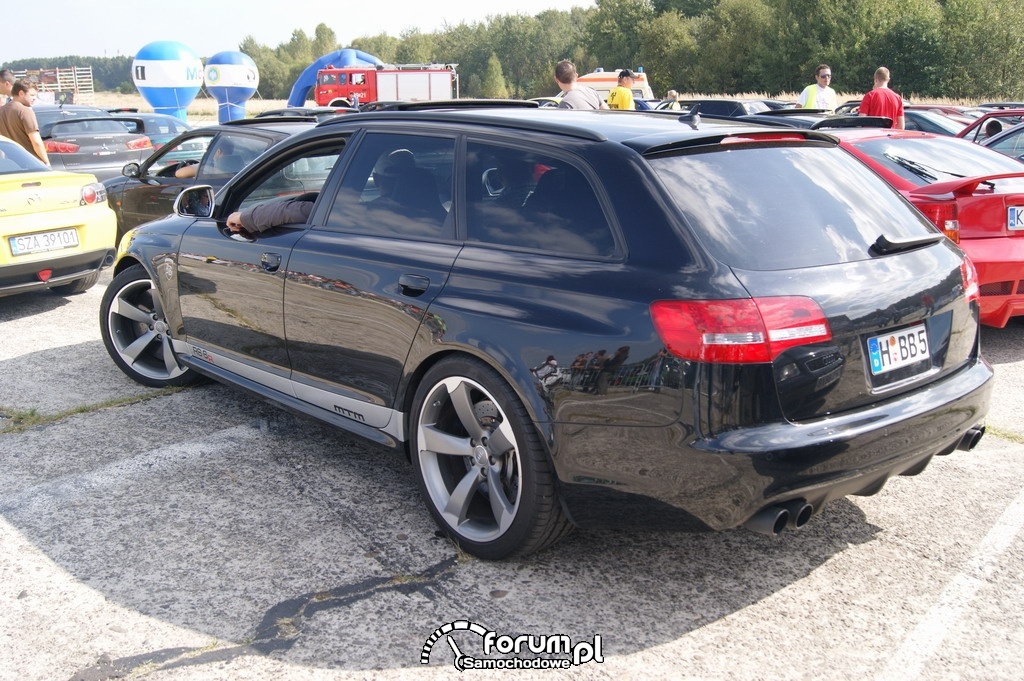 1/4 mili Audi RS 6R