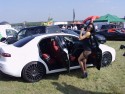 Dziewczyna i Alfa Romeo