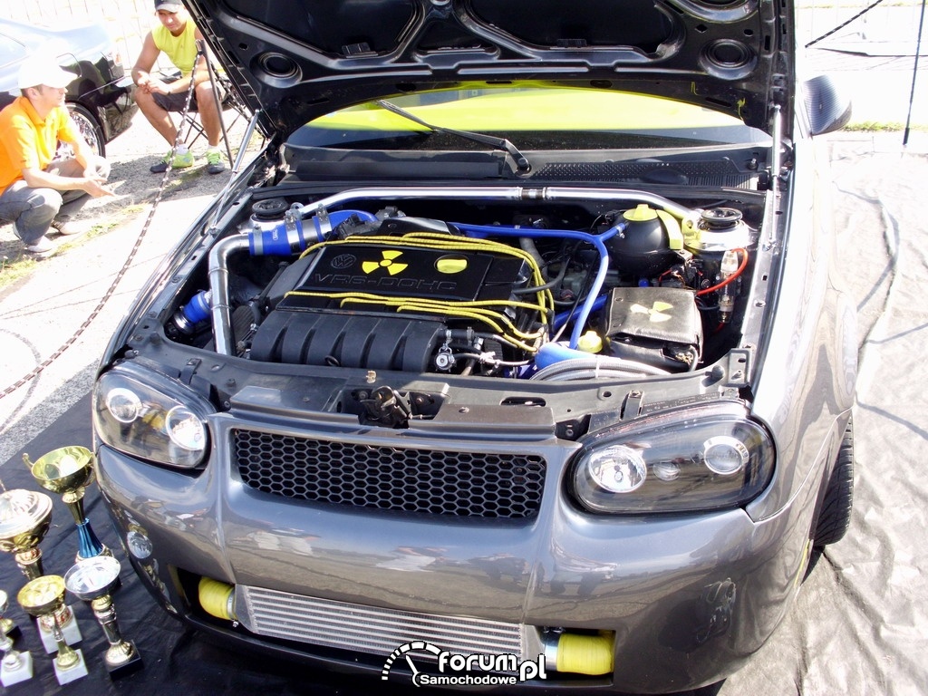 VR6-DOHC - Volkswagen Golf III