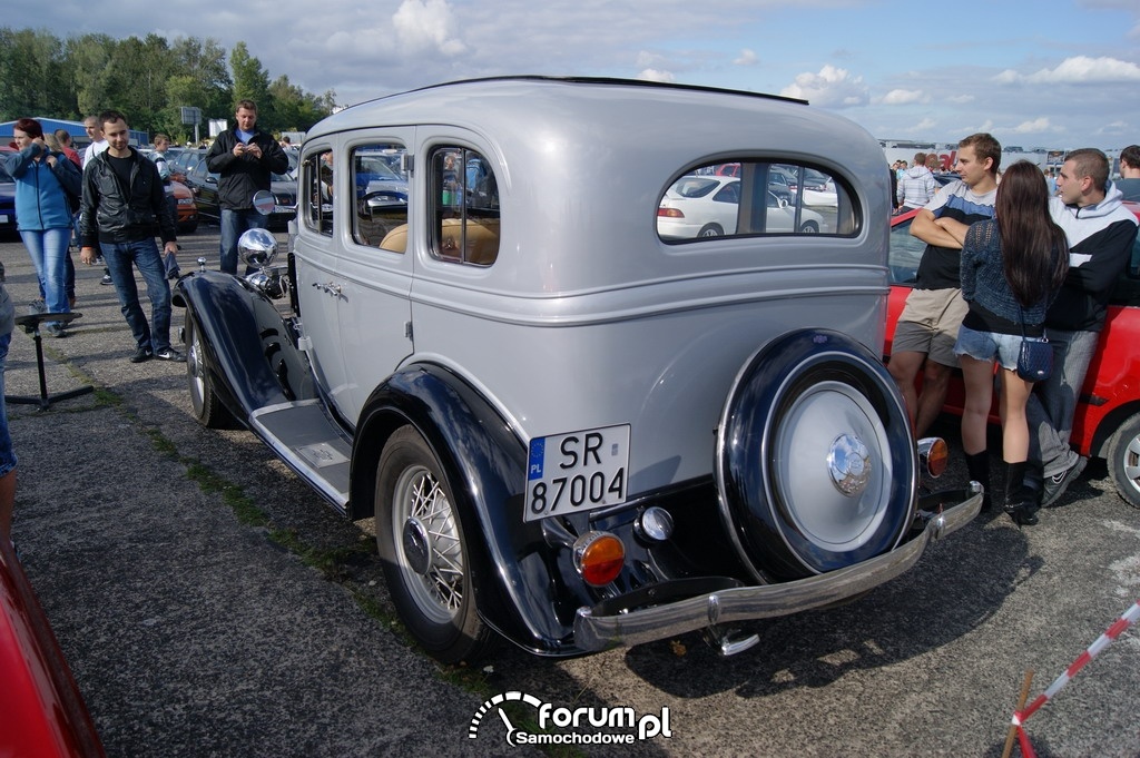 Chevrolet Master Eagle 1933, tył