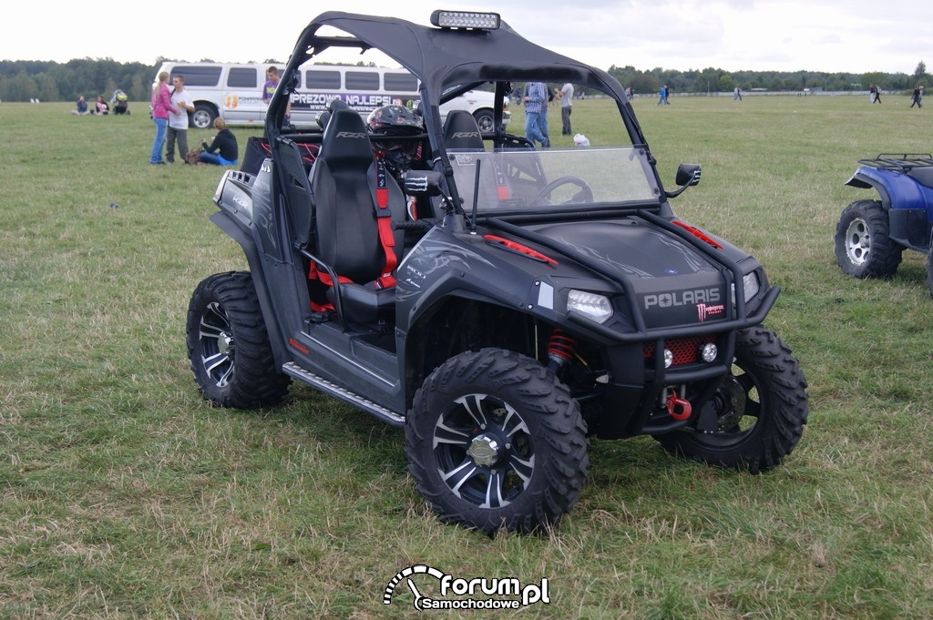 Polaris RZR 800 EFI 4x4 ATV