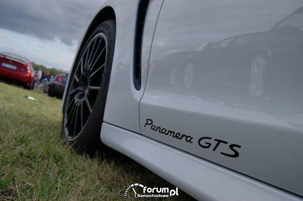 Porsche Panamera GTS, 2