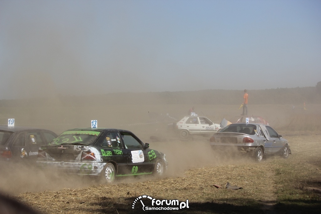 Mondeo i Escort, Wrak Race