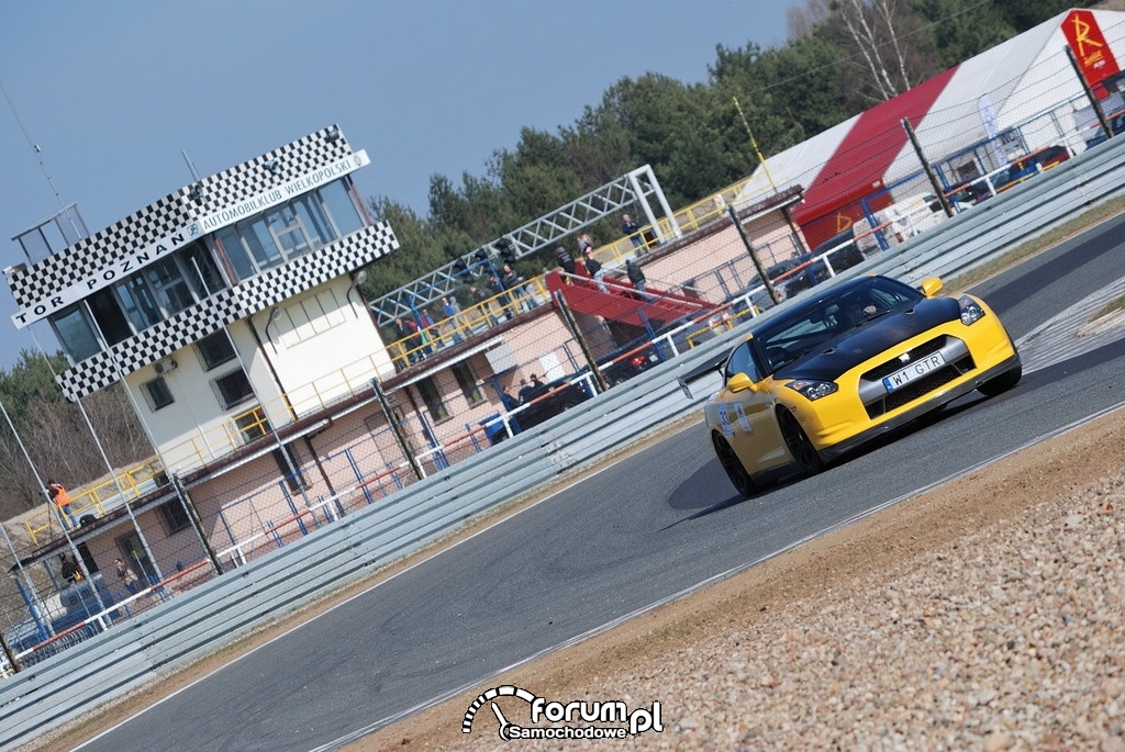 Tor Poznań Track Day - I edycja 2012 : 01
