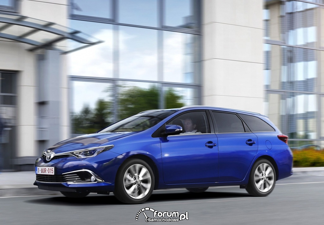 Toyota Auris Touring Sports