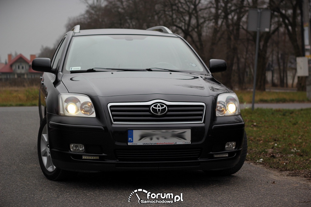 Toyota Avensis T25, przód zdjęcie Galeria Toyota