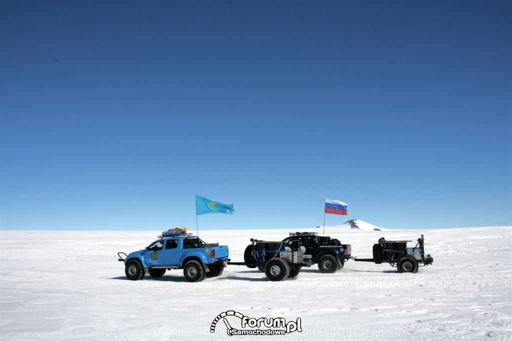 Toyota Hilux na Antarktydzie