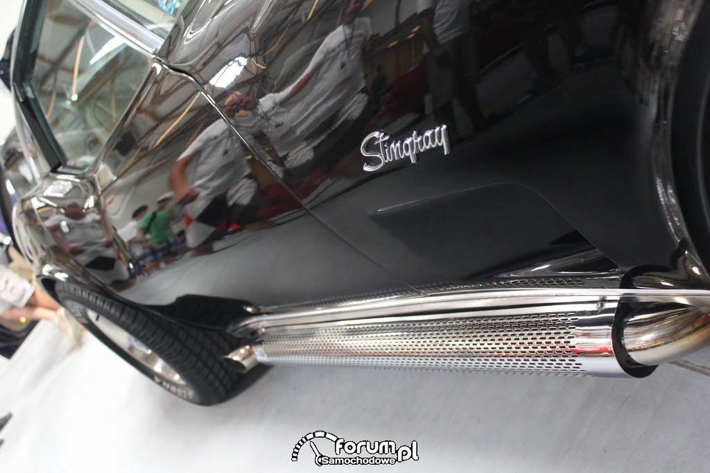 Corvette Sting-ray, 1977 rok, chromowany wydech