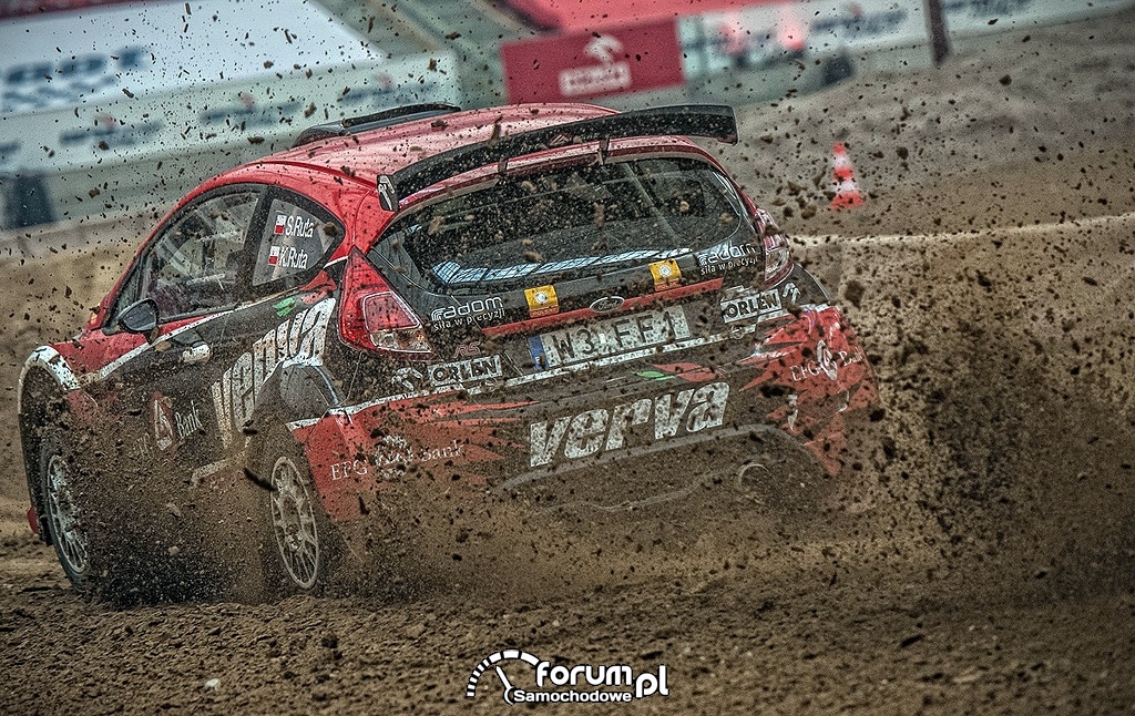Wyścigi rallycross, Ford