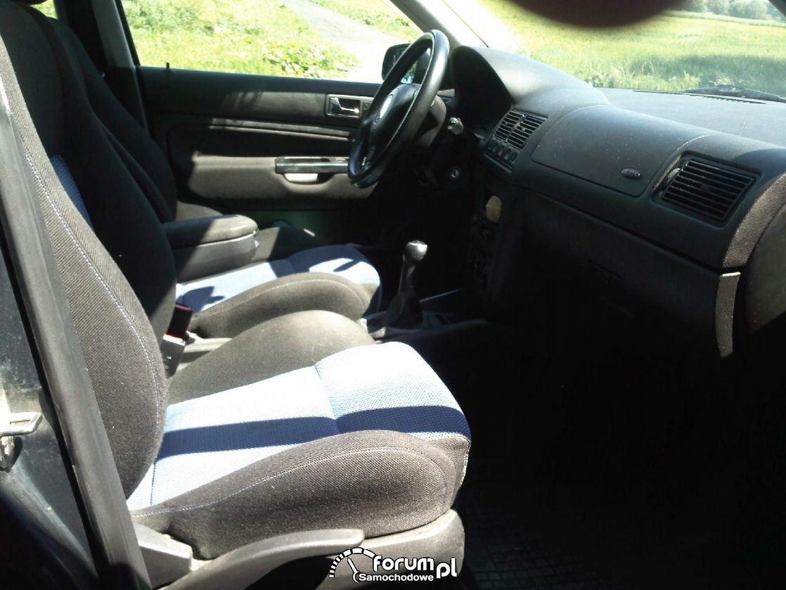 golf 4 kombi wewnątrz