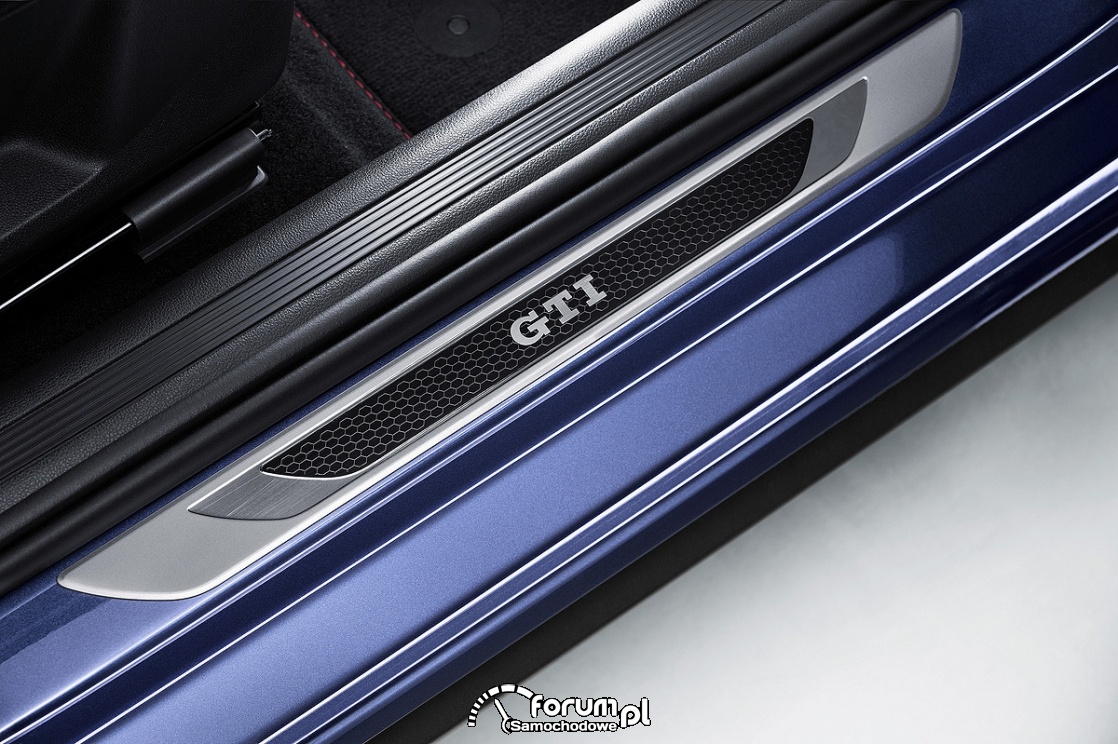 Volkswagen Polo GTI, 2018, nakładki na progi zdjęcie