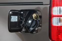 VW Caddy BiFuel - wlew paliwa i tankowania gazu