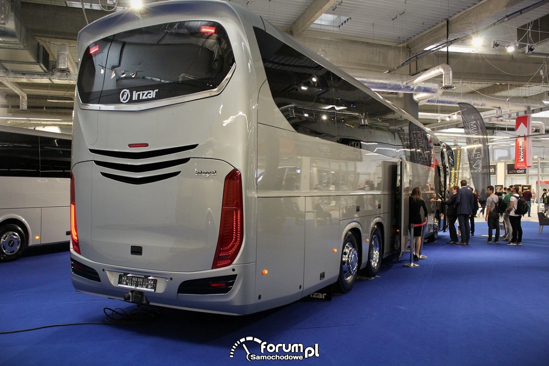 Irizar i8 Integral, tył