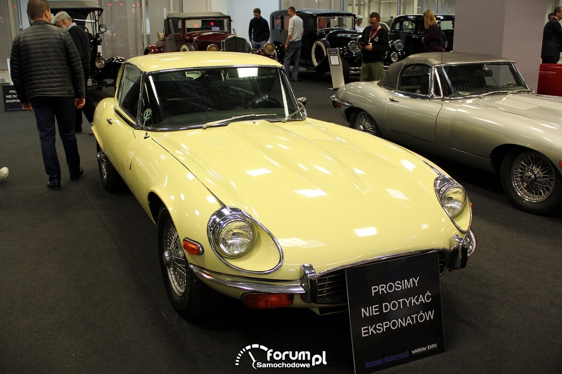 Jaguar E-type V12, przód