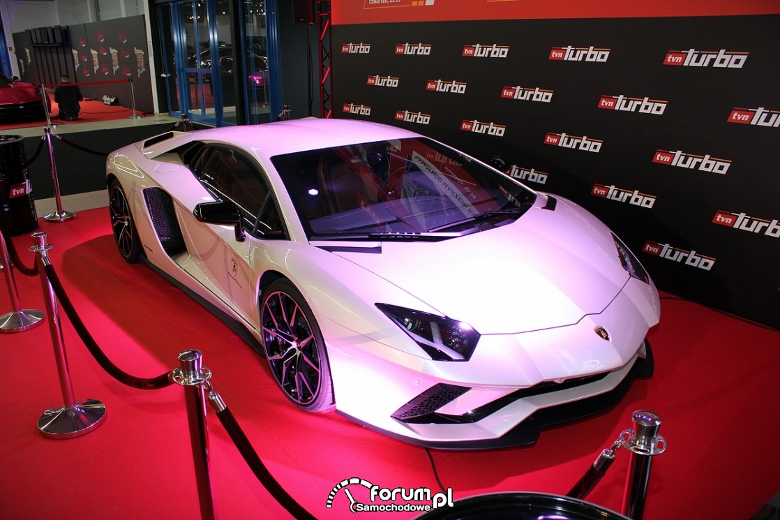 Lamborghini Aventador