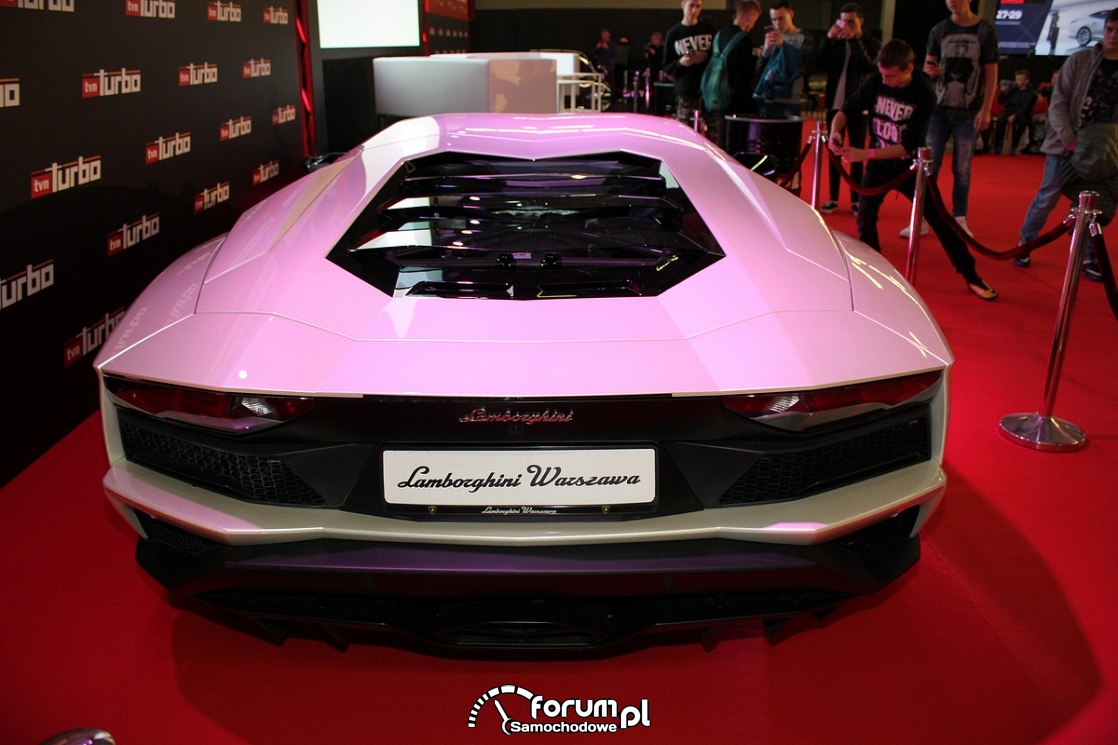 Lamborghini Aventador, tył