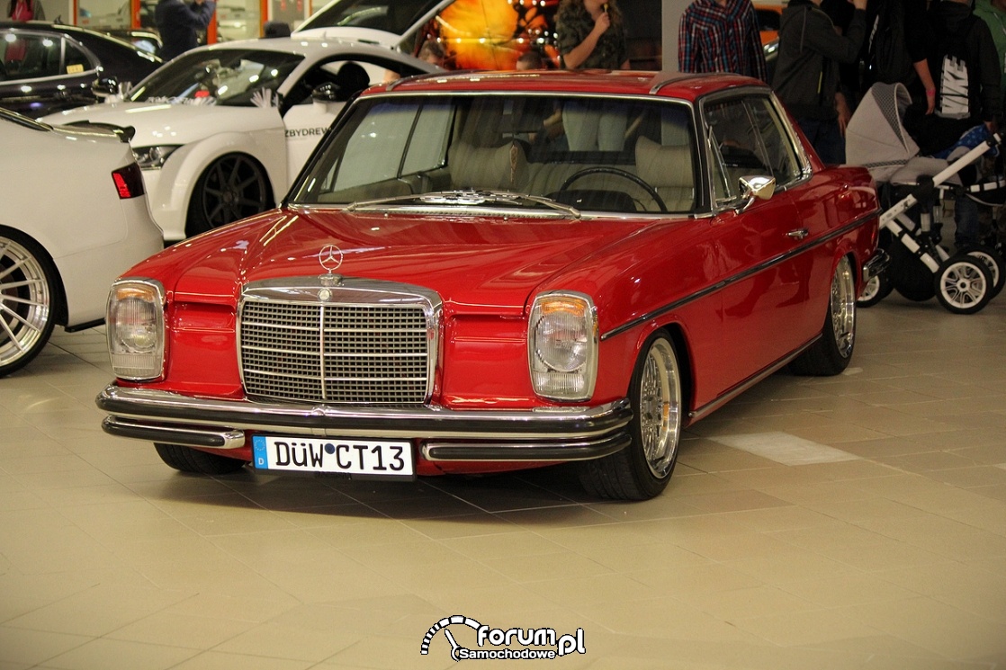 Mercedes-Benz W114 coupe