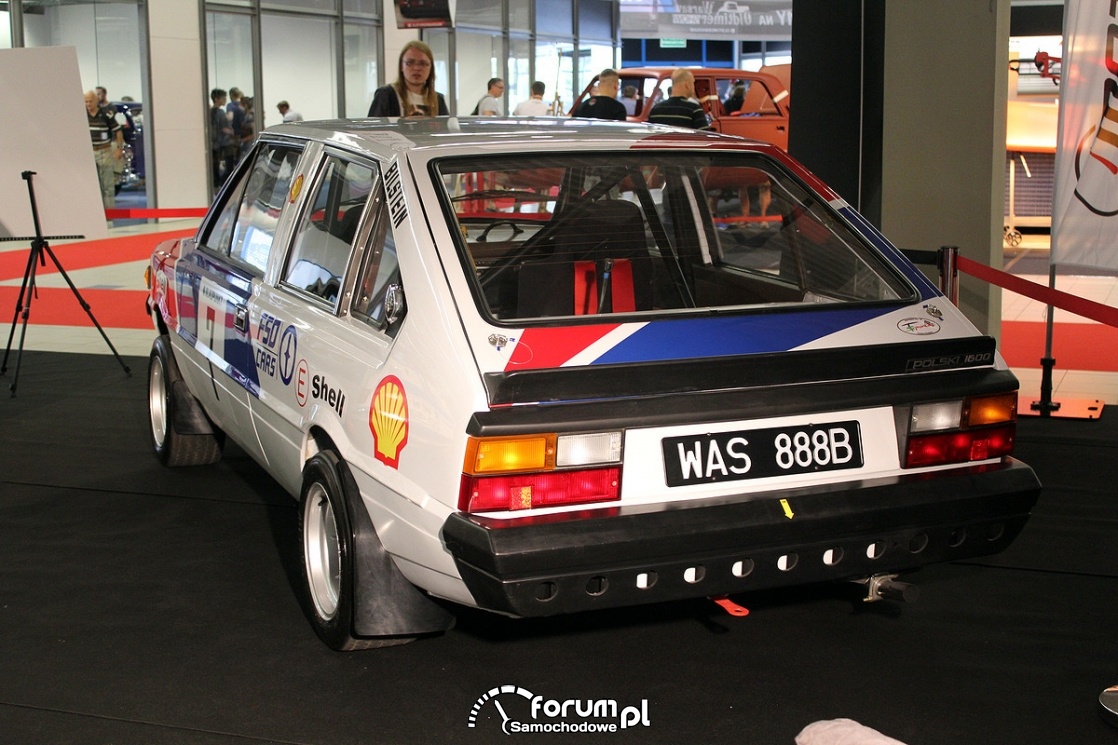 FSO Polonez 2000 rally, tył