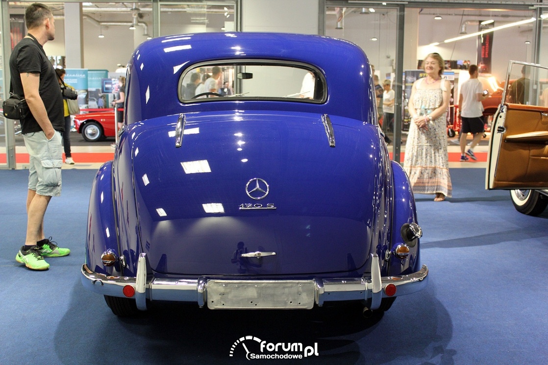 MercedesBenz 170S, tył zdjęcie Warsaw Oldtimer Show