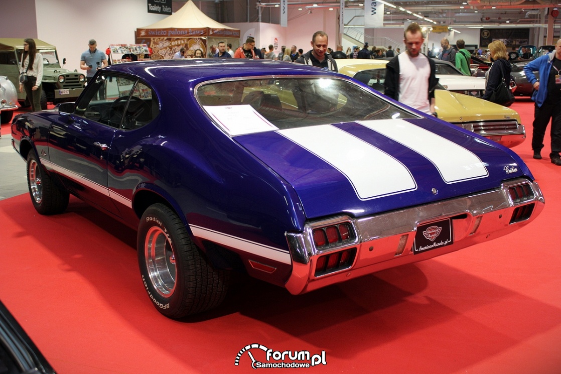 Oldsmobile Cutlass, 1972 rok, tył