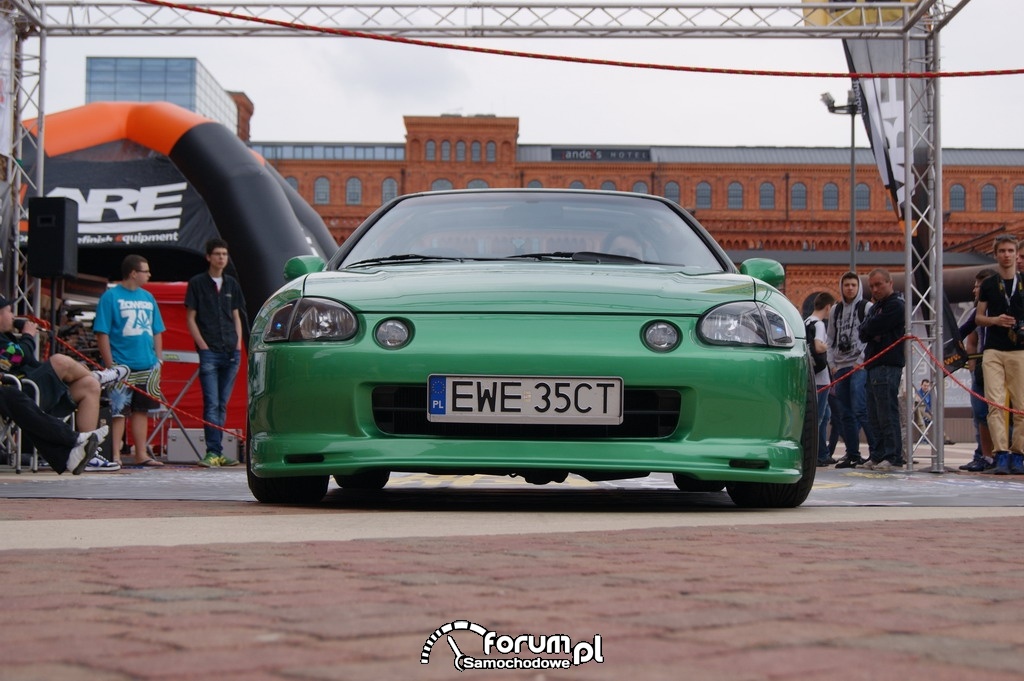 Honda CRX Del Sol, przód