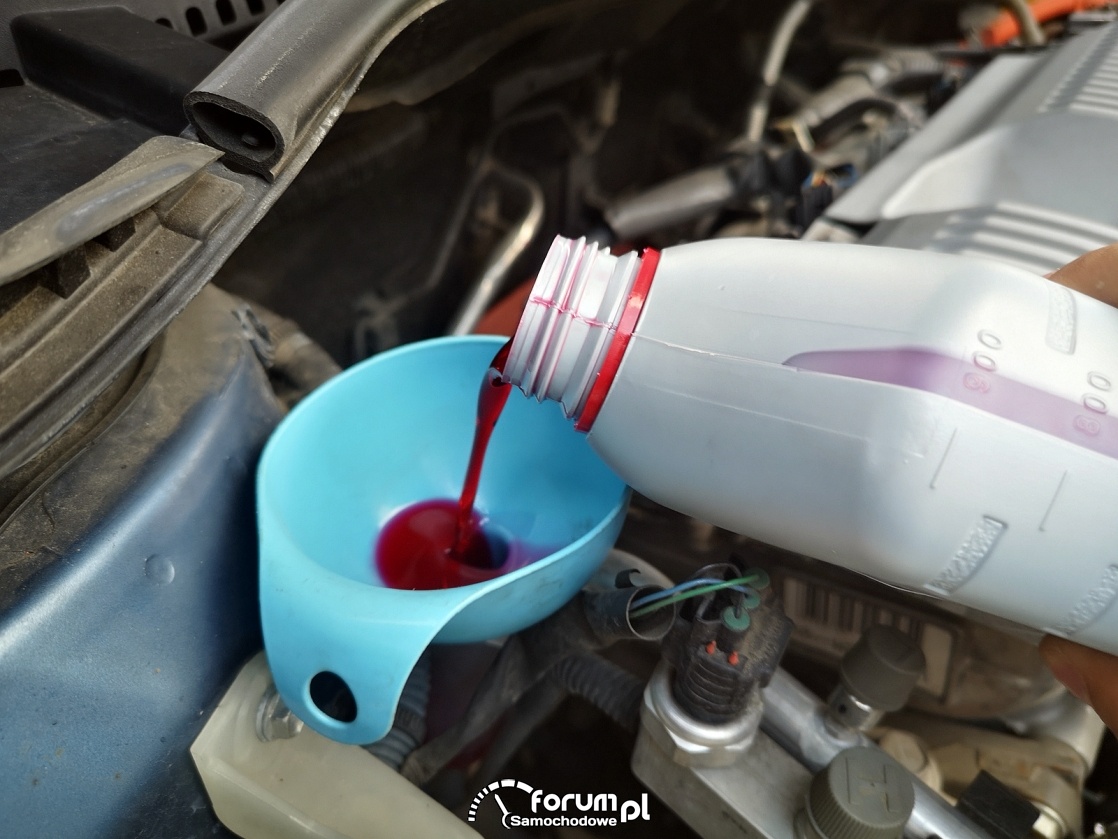 Toyota Auris Hybrid II - wymiana oleju w automatycznej skrzyni e-CVT