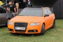 Audi A6, pomarańczowy mat i czarne alufelgi