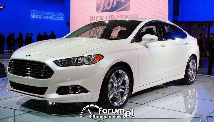 Ford Fusion at NAIAS 2012 004 Mondeo Eu