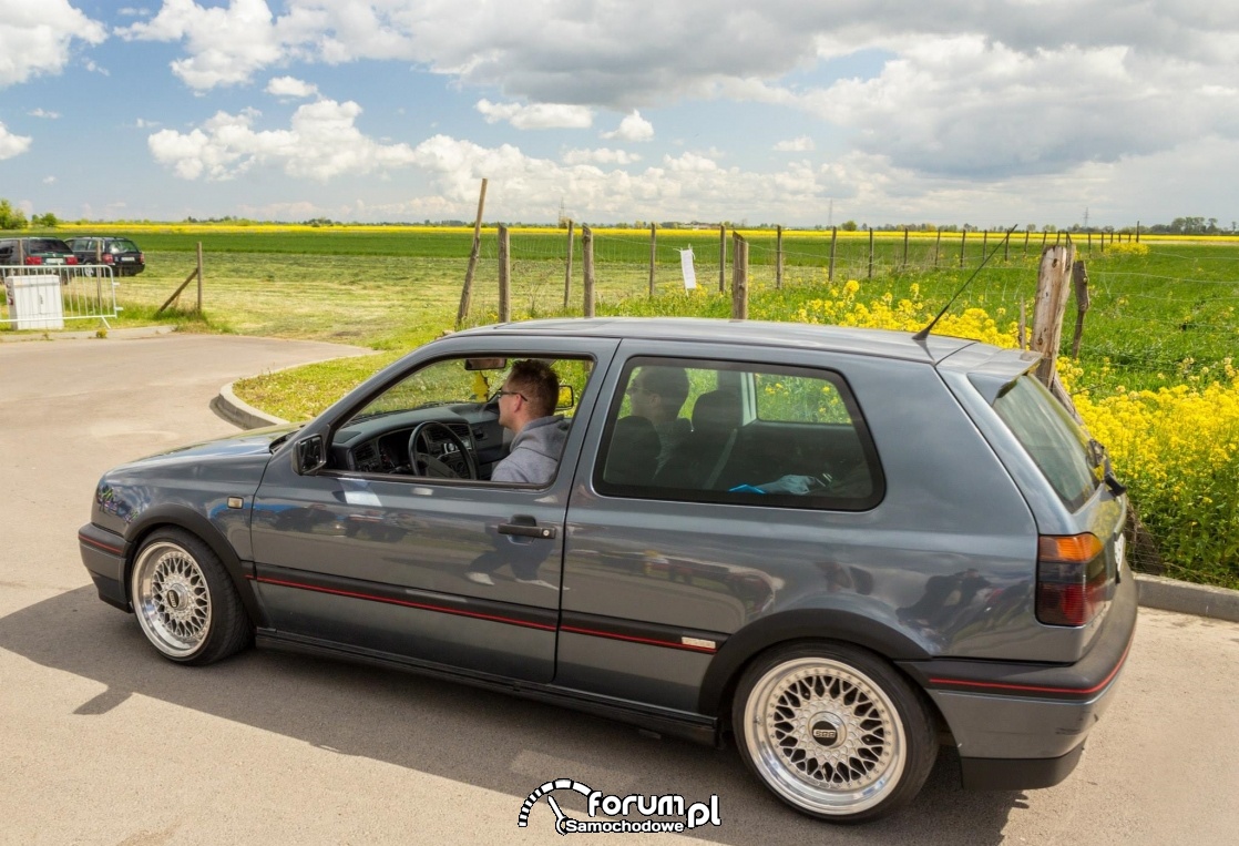 Nowy Staw 2014, Volkswagen Golf III zdjęcie Zloty i